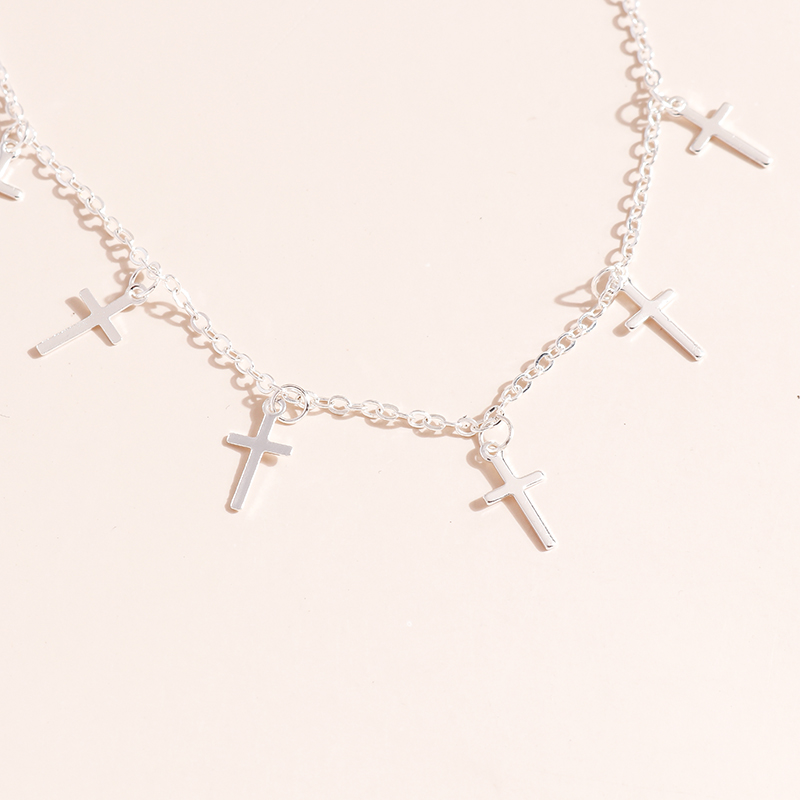 Fashion Cross Alloy Women's Necklace 1 Piece display picture 3
