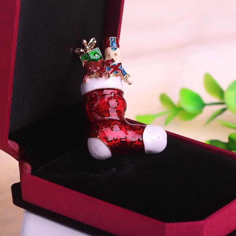 Cartoon Style Christmas Hat Christmas Tree Christmas Socks Alloy Plating Artificial Diamond Women's Brooches display picture 8