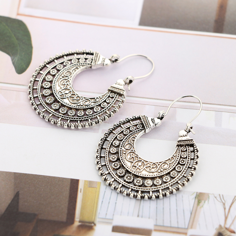 Retro Moon Alloy Plating Unisex Earrings 1 Pair display picture 2
