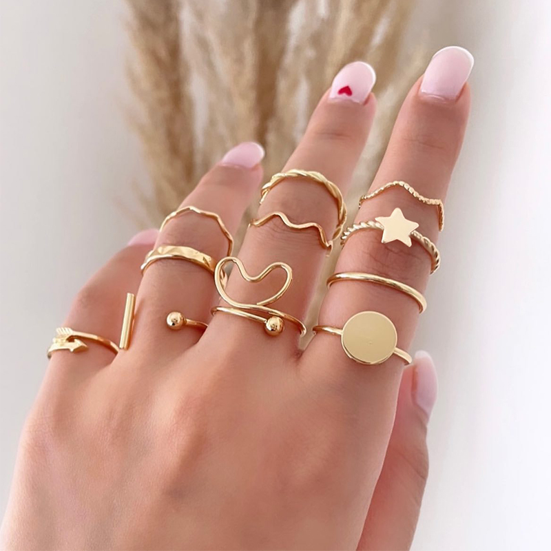 Retro Round Star Heart Shape Alloy Women's Rings 1 Set display picture 1