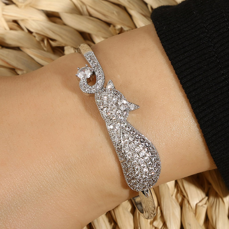 Fashion Cat Alloy Inlay Zircon Women's Bangle 1 Piece display picture 1