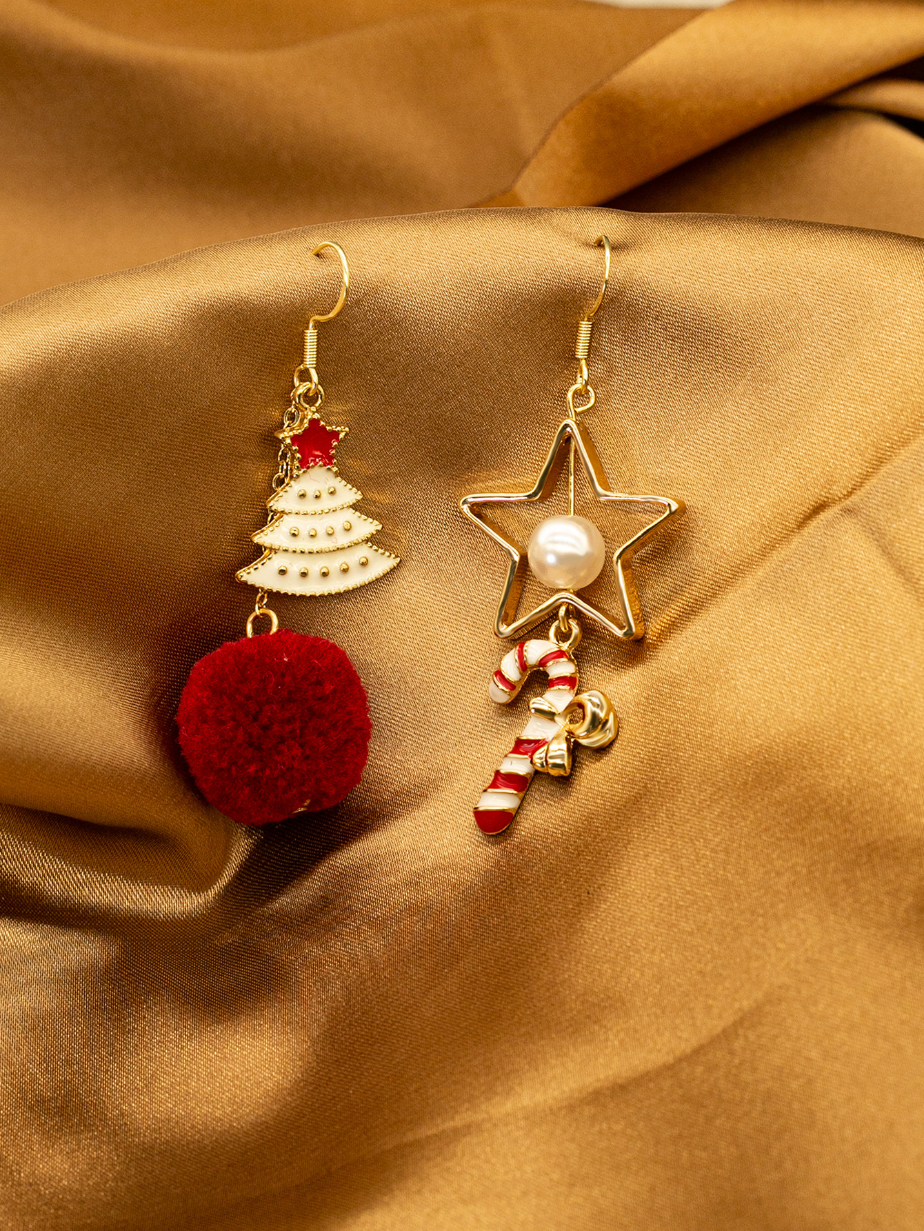 Cute Pentagram Christmas Tree Alloy Asymmetrical Pearl Women's Drop Earrings 1 Pair display picture 3