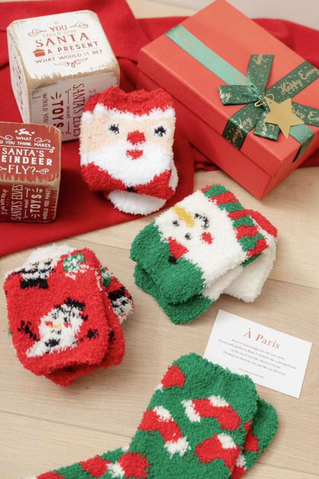 Women's Cute Santa Claus Gingerbread Snowman Spandex Polyester Jacquard Ankle Socks display picture 8