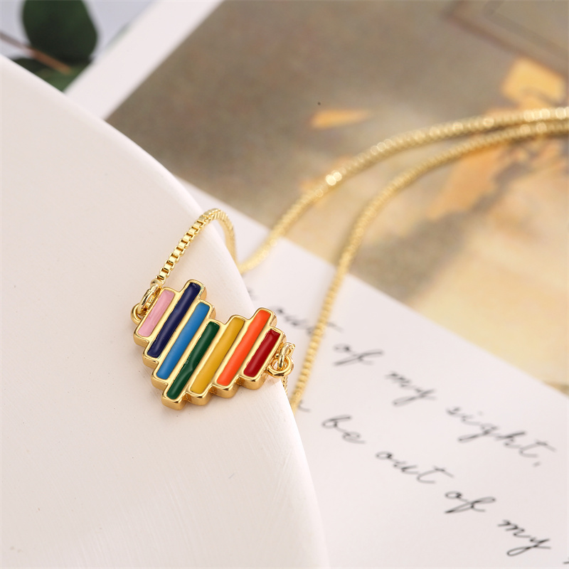 Ig Style Simple Style Pentagram Rainbow Heart Shape Copper Enamel Plating Inlay Zircon Gold Plated Pendant Necklace display picture 3