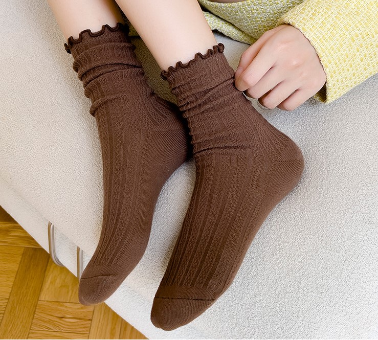 Women's Fashion Solid Color Nylon Cotton Crew Socks A Pair display picture 4