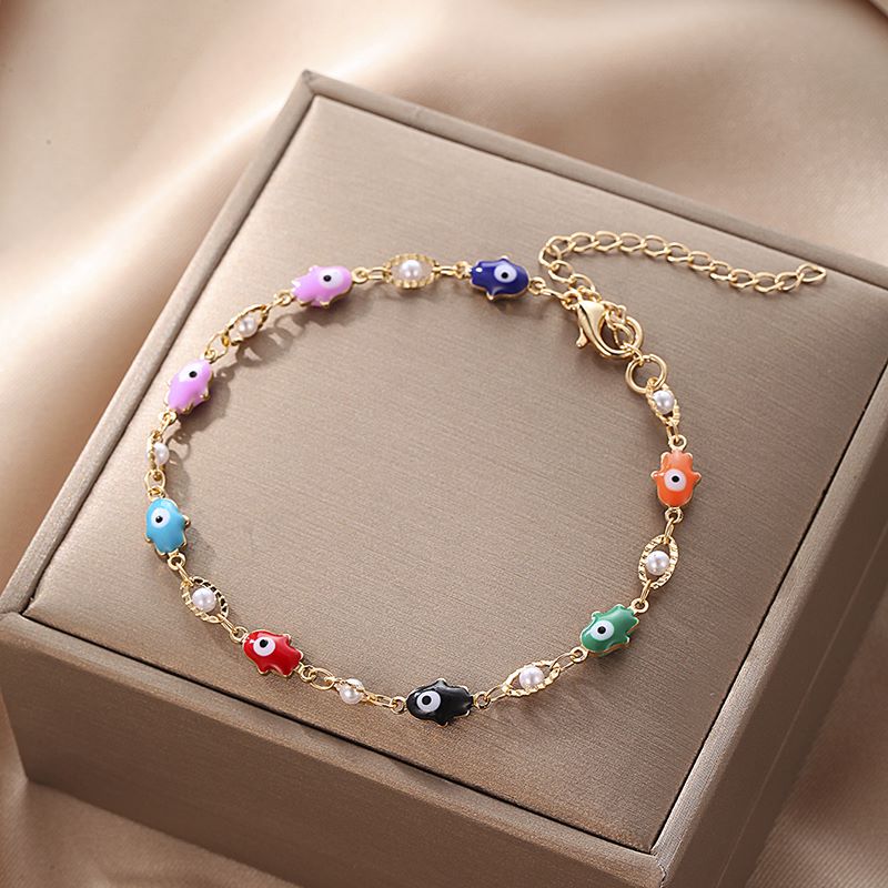 Simple Style Devil's Eye Alloy Copper Hollow Out Bracelets 1 Piece display picture 5