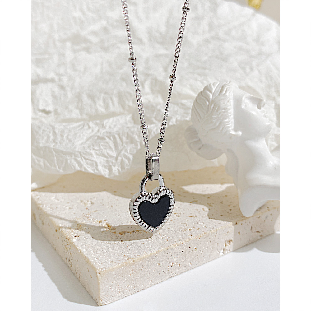 Fashion Heart Shape Stainless Steel Inlay Acrylic Necklace 1 Piece display picture 6
