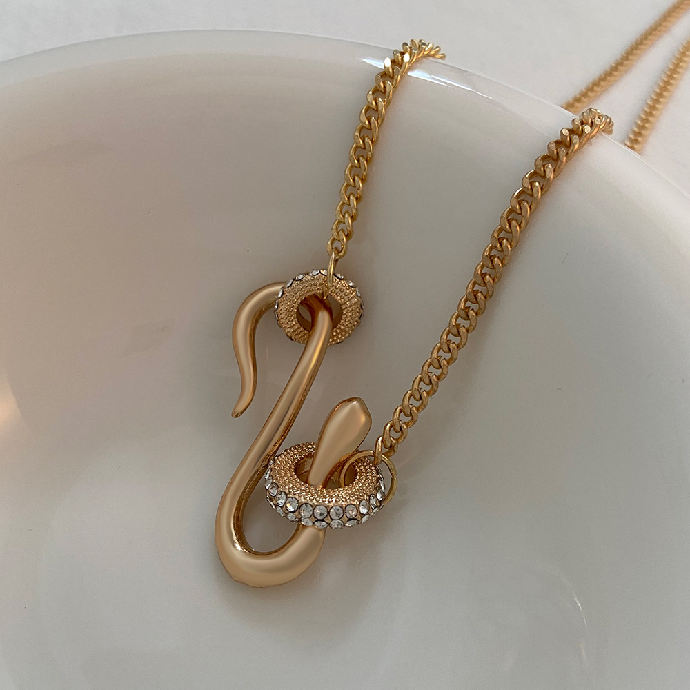 1 Pièce Style Simple Serpent Alliage Placage Strass Plaqué Or 14k Unisexe Pendentif display picture 4