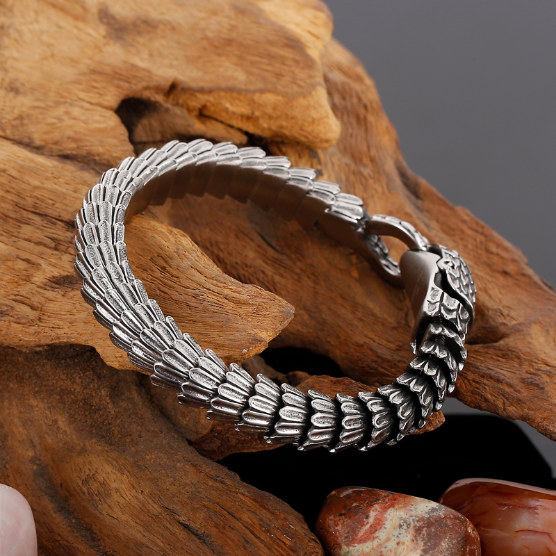 Retro Snake Titanium Steel Bracelets 1 Piece display picture 5