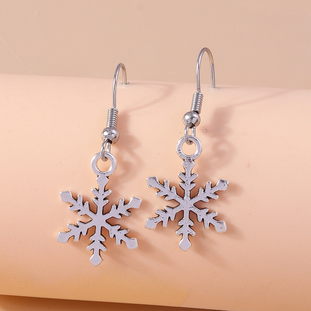 1 Pair Casual Streetwear Christmas Tree Snowflake Zinc Alloy Drop Earrings display picture 6