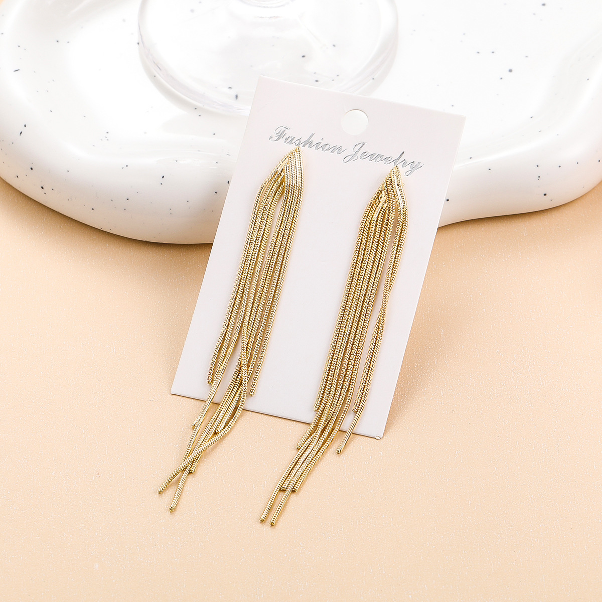1 Pair Classic Style Solid Color Tassel Alloy Drop Earrings display picture 3