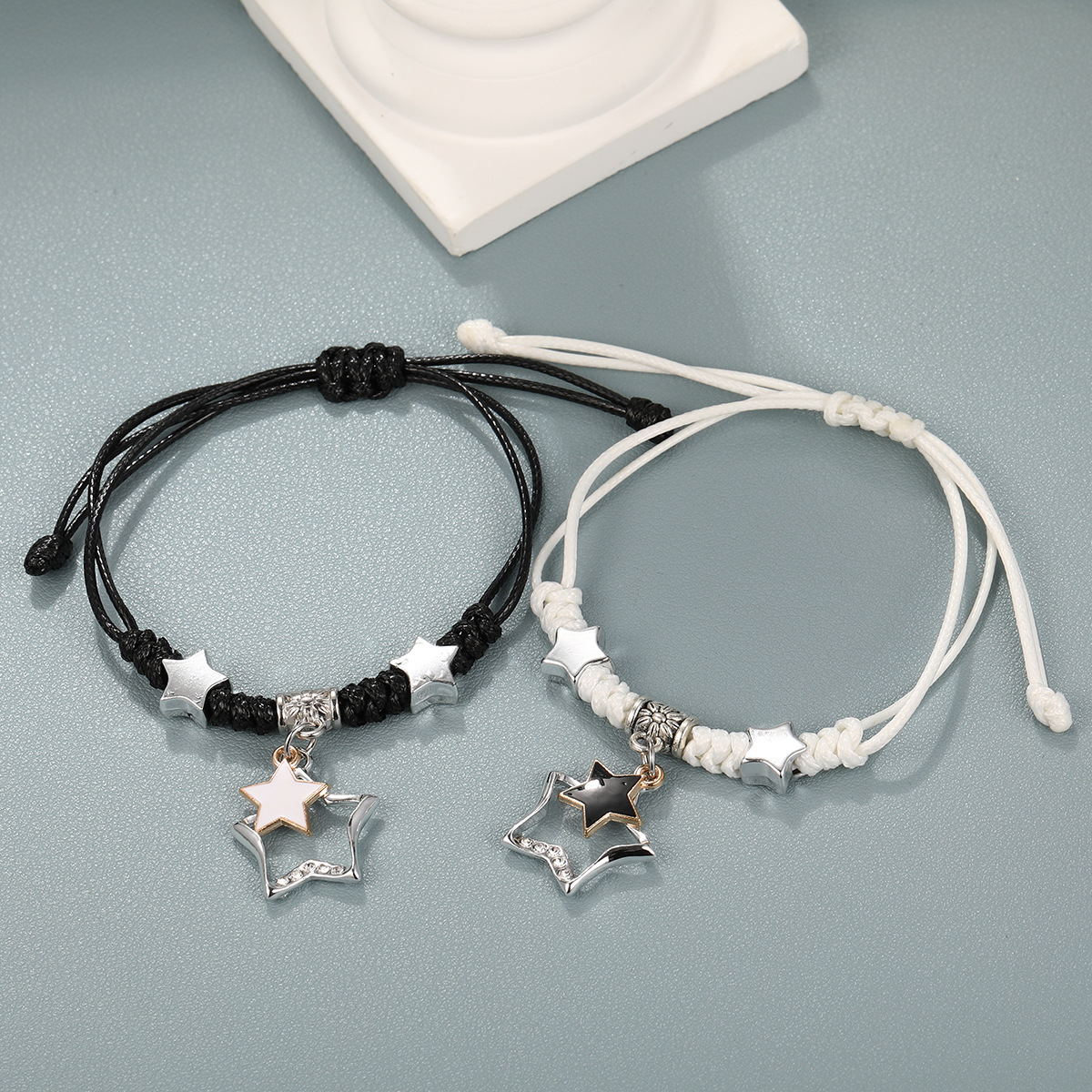 Simple Style Heart Shape Alloy Unisex Bracelets display picture 3