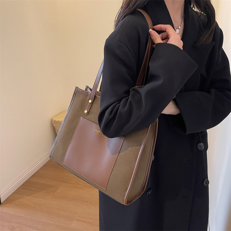 Women's All Seasons Canvas Letter Color Block Square Preppy Style Classic Style Streetwear Sewing Thread Square Zipper Shoulder Bag display picture 8