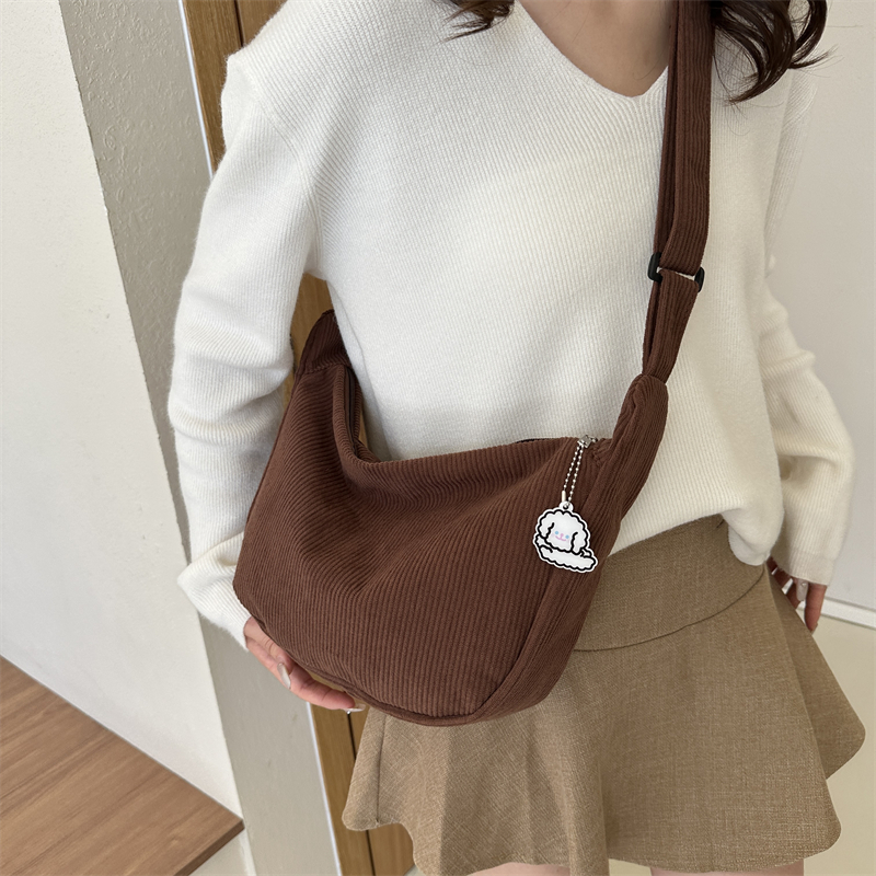 Women's All Seasons Canvas Solid Color Vintage Style Square Zipper Shoulder Bag display picture 5