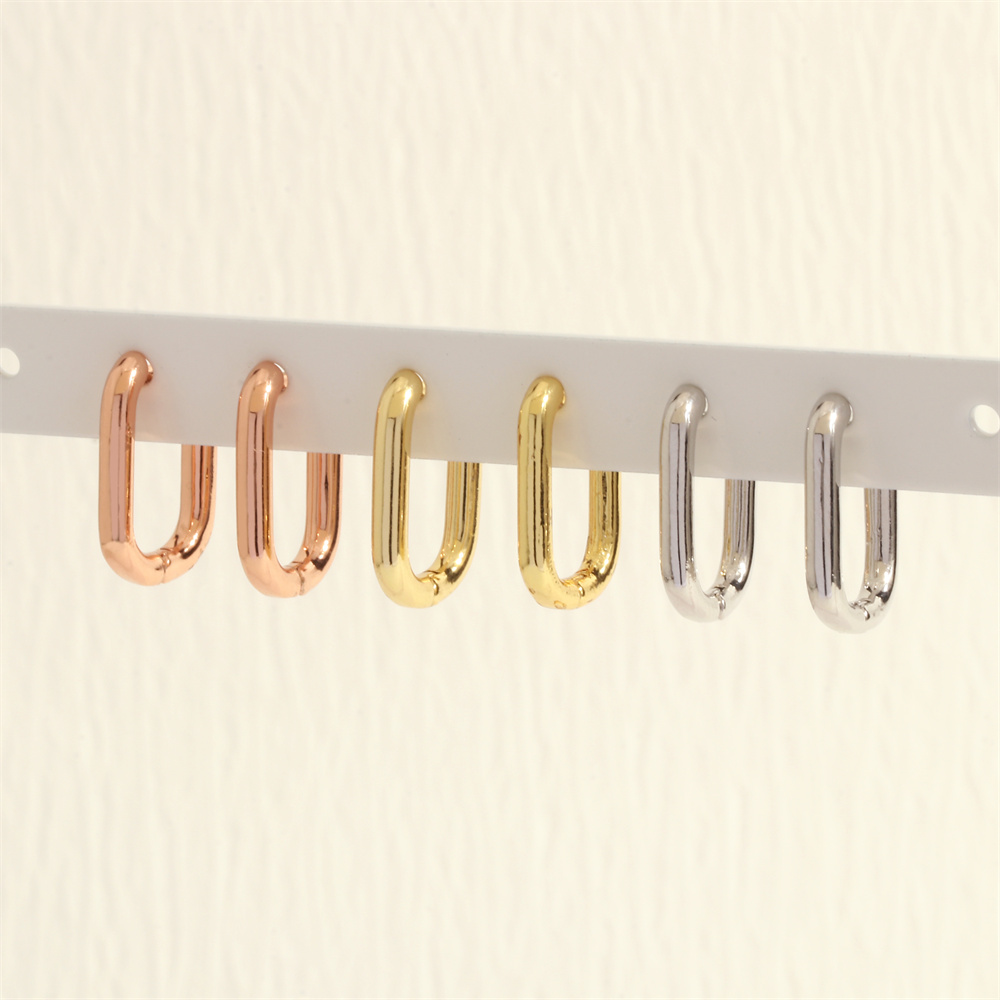 1 Paar Einfacher Stil U-form Runden Überzug Kupfer 18 Karat Vergoldet Reif Ohrringe display picture 3
