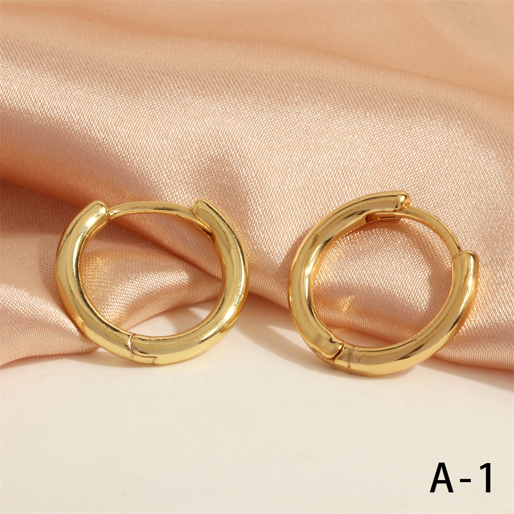 1 Paire Style Simple Forme En U Rond Placage Le Cuivre Plaqué Or 18k Boucles D'oreilles Cerceau display picture 6