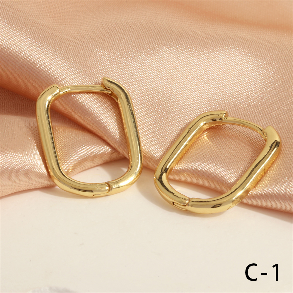1 Pair Simple Style U Shape Round Plating Copper 18k Gold Plated Hoop Earrings display picture 10
