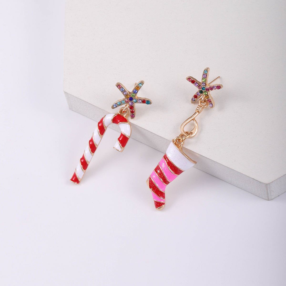 1 Pièce Mignon Noël Chaussettes De Noël Incruster Alliage Verre Plaqué Or Boucles D'oreilles display picture 9