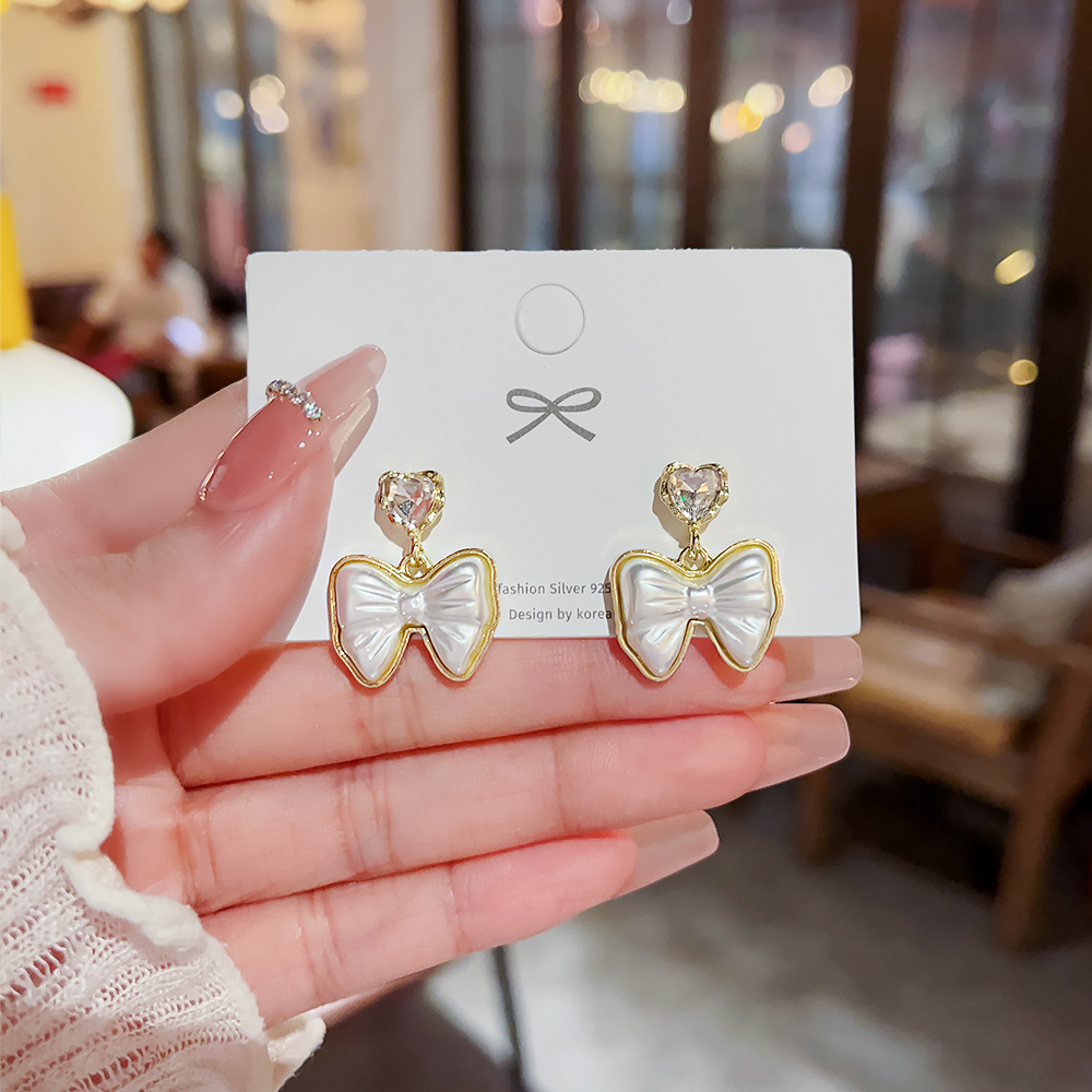 1 Pair Sweet Bow Knot Alloy Drop Earrings display picture 3