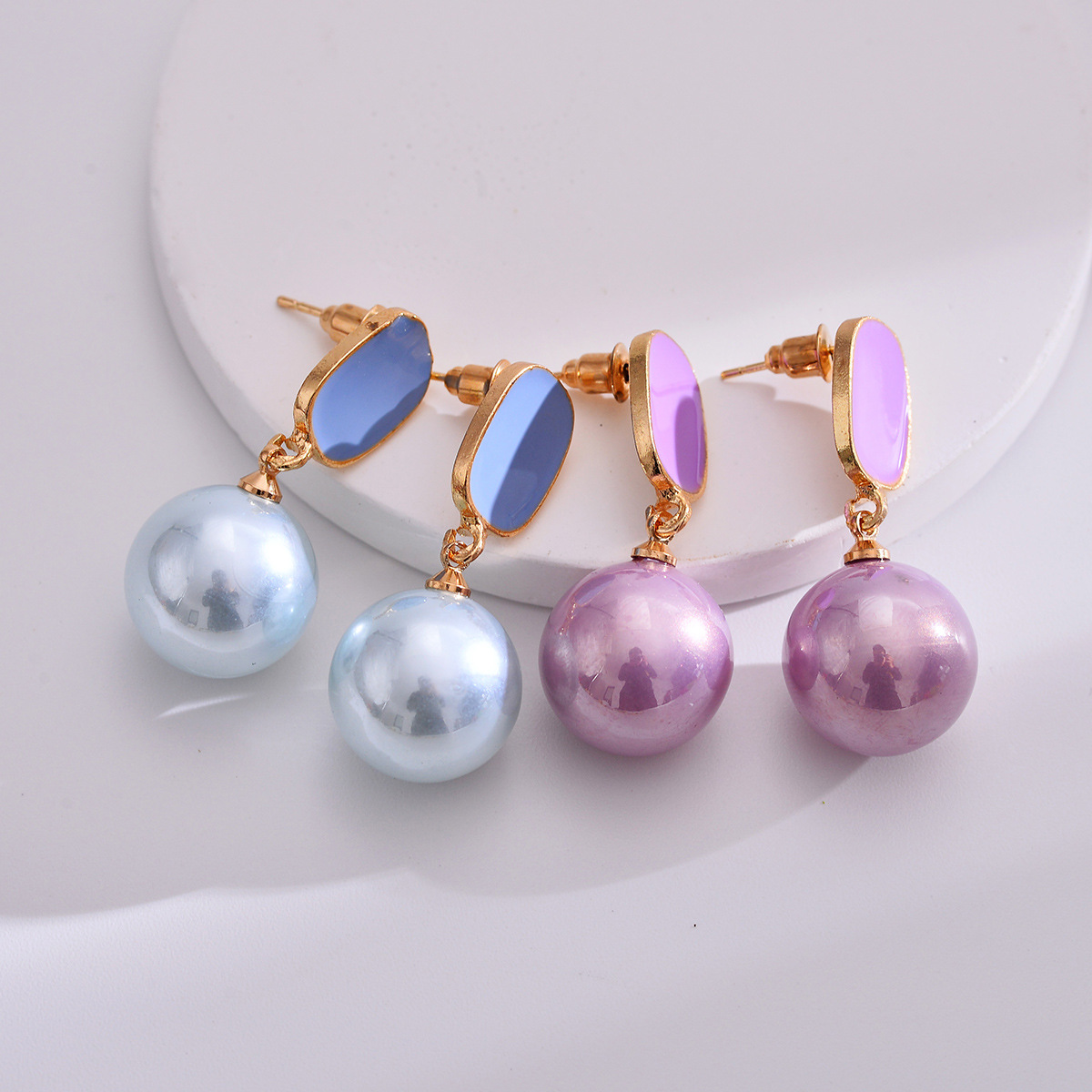 1 Pair Simple Style Geometric Plating Imitation Pearl Alloy Drop Earrings display picture 4