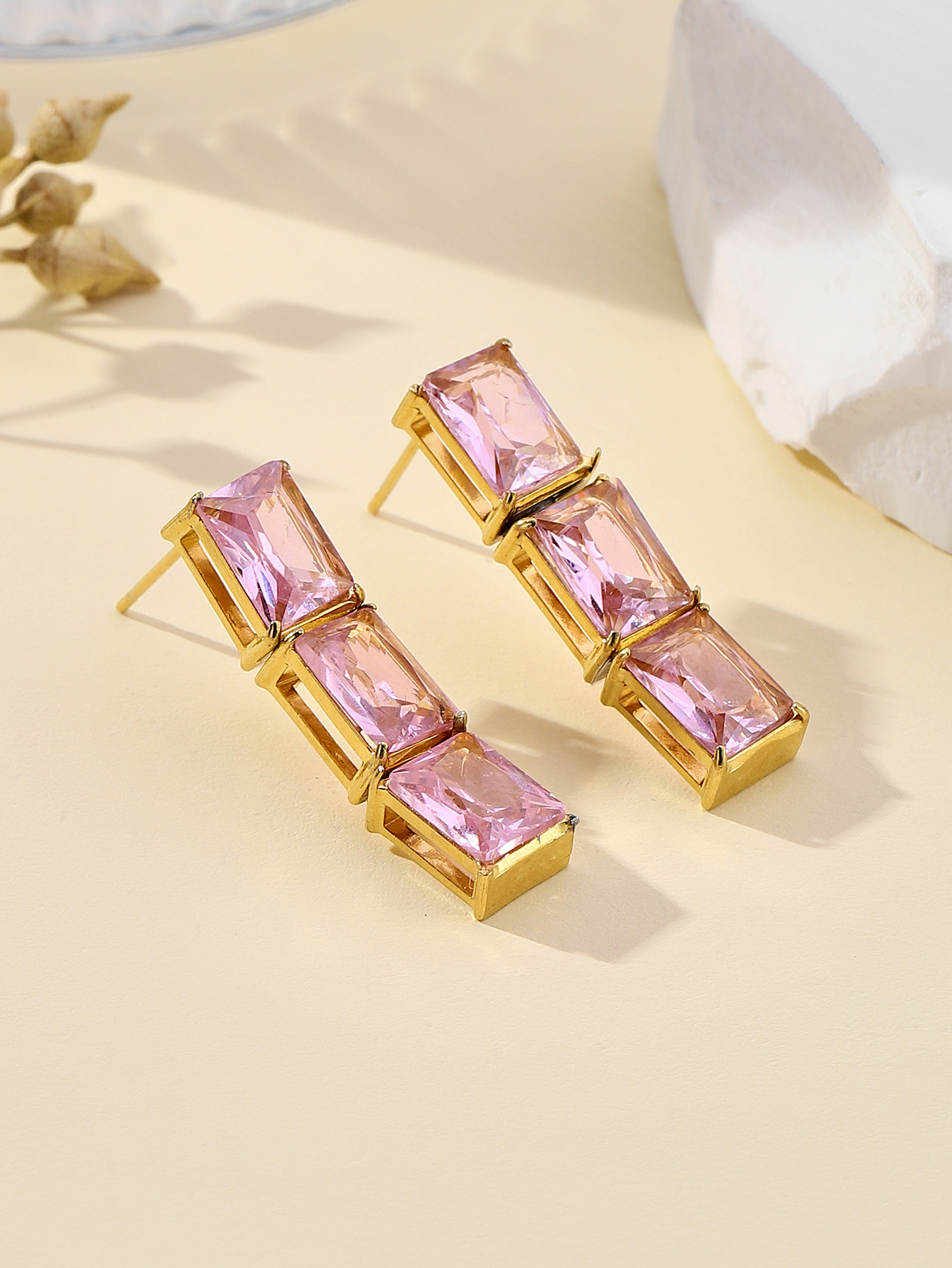 1 Pair Elegant Lady Shiny Geometric Plating Inlay 304 Stainless Steel Zircon 18K Gold Plated Drop Earrings display picture 6