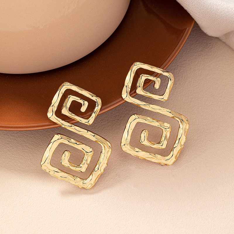 1 Pair Retro Simple Style Classic Style Geometric Plating Ferroalloy 14k Gold Plated Ear Studs display picture 5