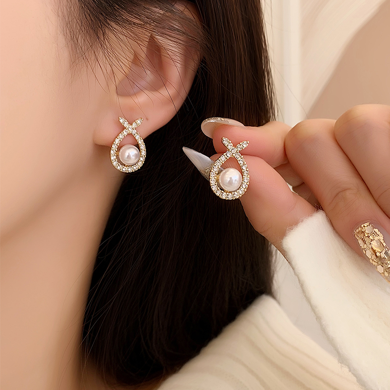 Wholesale Jewelry Sweet Solid Color Alloy Rhinestones Pearl Gold Plated Plating Inlay Ear Studs display picture 3