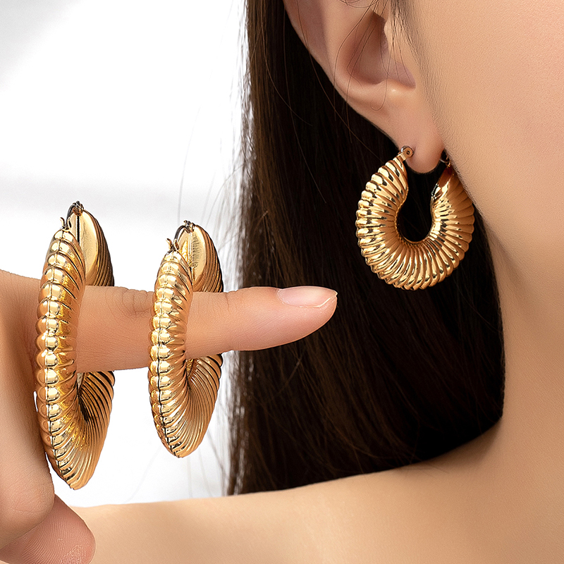 1 Set Simple Style Classic Style Solid Color Plating Ferroalloy 14k Gold Plated Ear Studs display picture 5