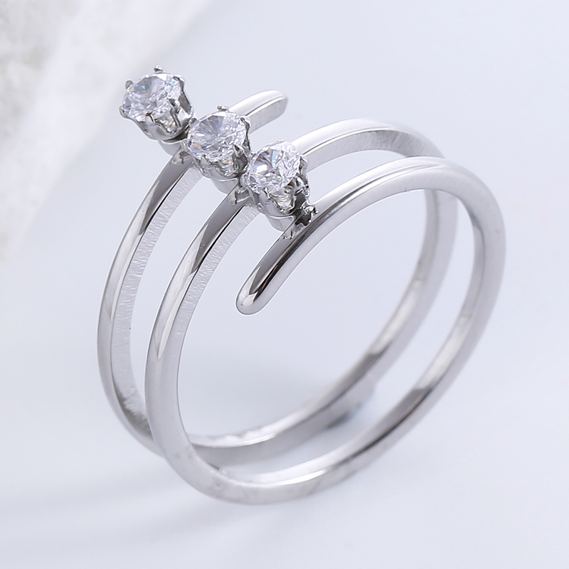 Casual Formal Lines Stainless Steel Inlay Zircon 18k Gold Plated Rings display picture 2