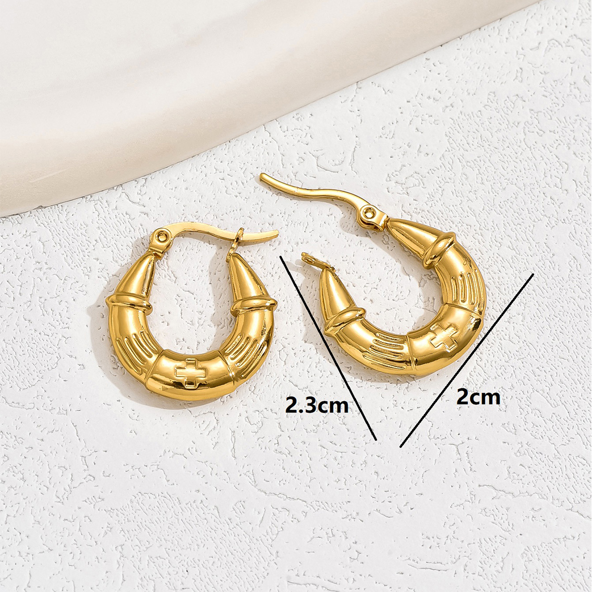 1 Pair Simple Style Classic Style Cross Twist 201 Stainless Steel 18K Gold Plated Ear Studs display picture 4