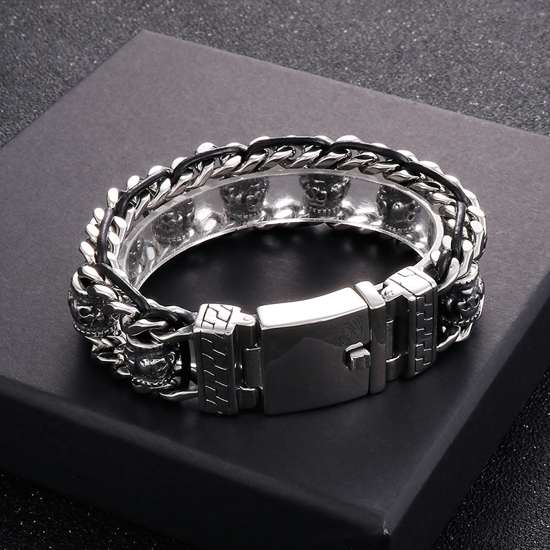 Punk Skull Titanium Steel Hollow Out Men's Bracelets display picture 3