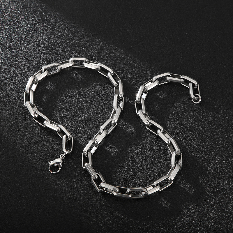 Vintage Style Punk Geometric Titanium Steel Bracelets Necklace display picture 4