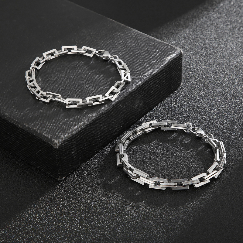Rock Streetwear Geometric Titanium Steel Bracelets Necklace display picture 1