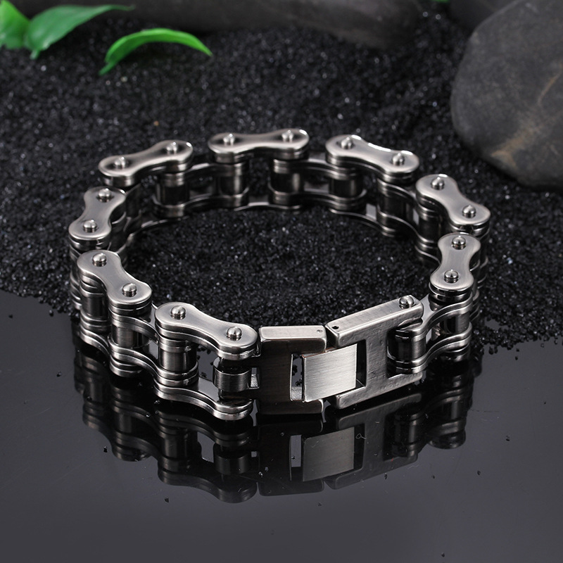 Punk Solid Color Titanium Steel Chain Men's Bracelets display picture 3