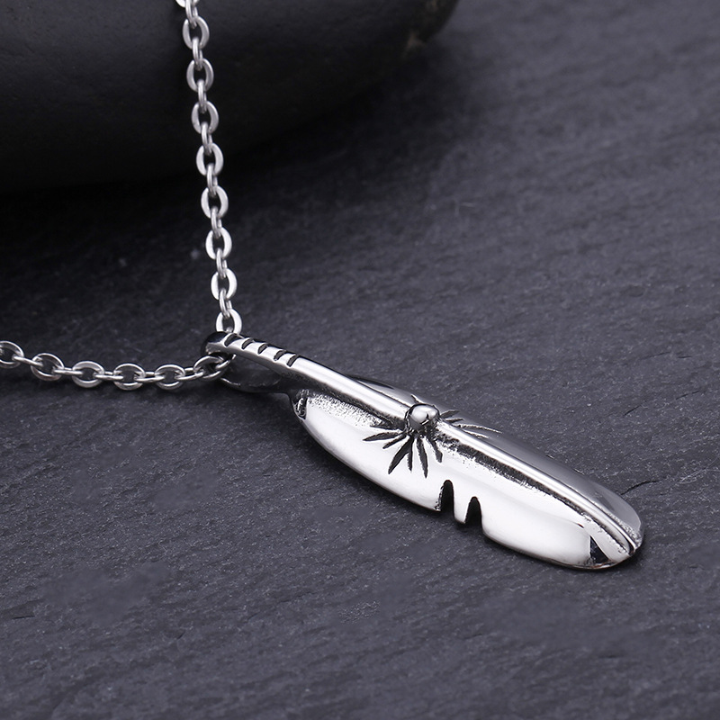 Classic Style Feather Titanium Steel Stoving Varnish Charms Jewelry Accessories display picture 1