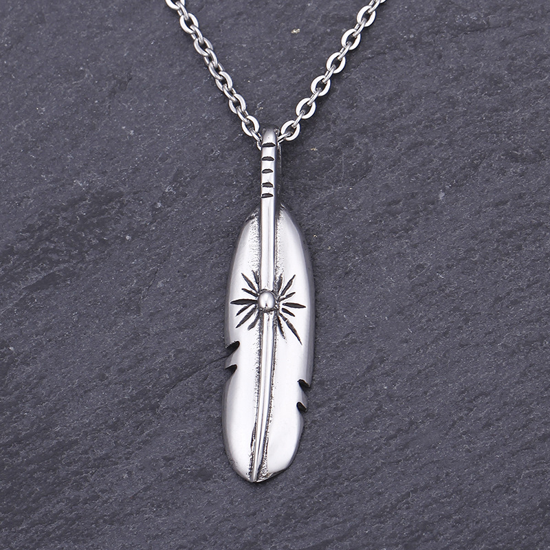 Classic Style Feather Titanium Steel Stoving Varnish Charms Jewelry Accessories display picture 4
