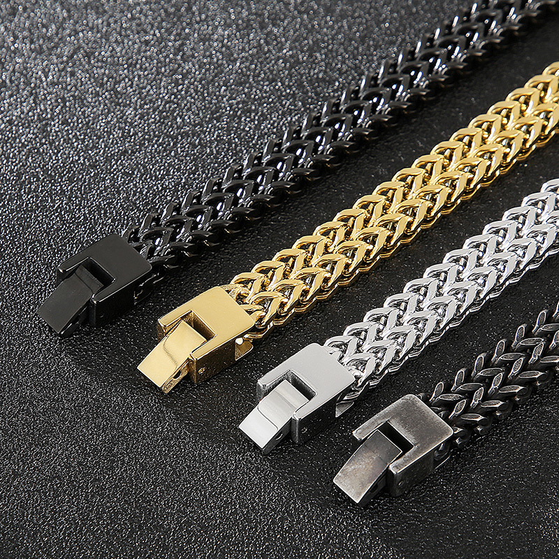 Hip-Hop Retro Solid Color Titanium Steel Plating Chain 18K Gold Plated Men's Bracelets display picture 3