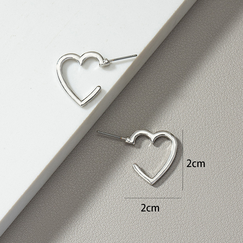 Wholesale Jewelry Basic Heart Shape Alloy Plating Ear Studs display picture 1