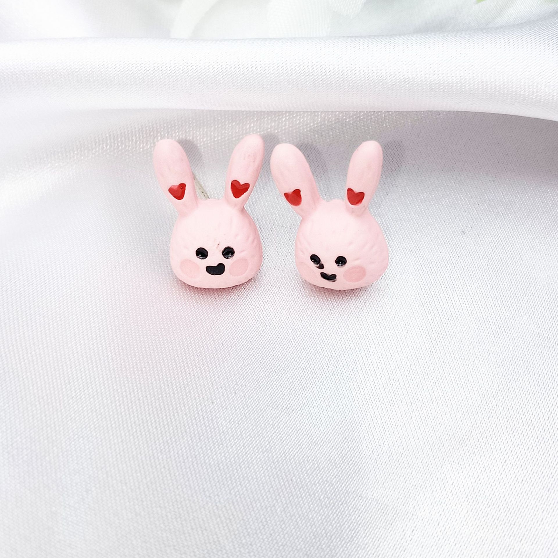Wholesale Jewelry Simple Style Rabbit Alloy Stoving Varnish Ear Studs display picture 2