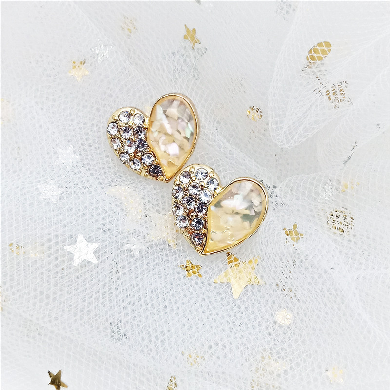 1 Pair Simple Style Heart Shape Inlay Alloy Rhinestones Ear Studs display picture 4