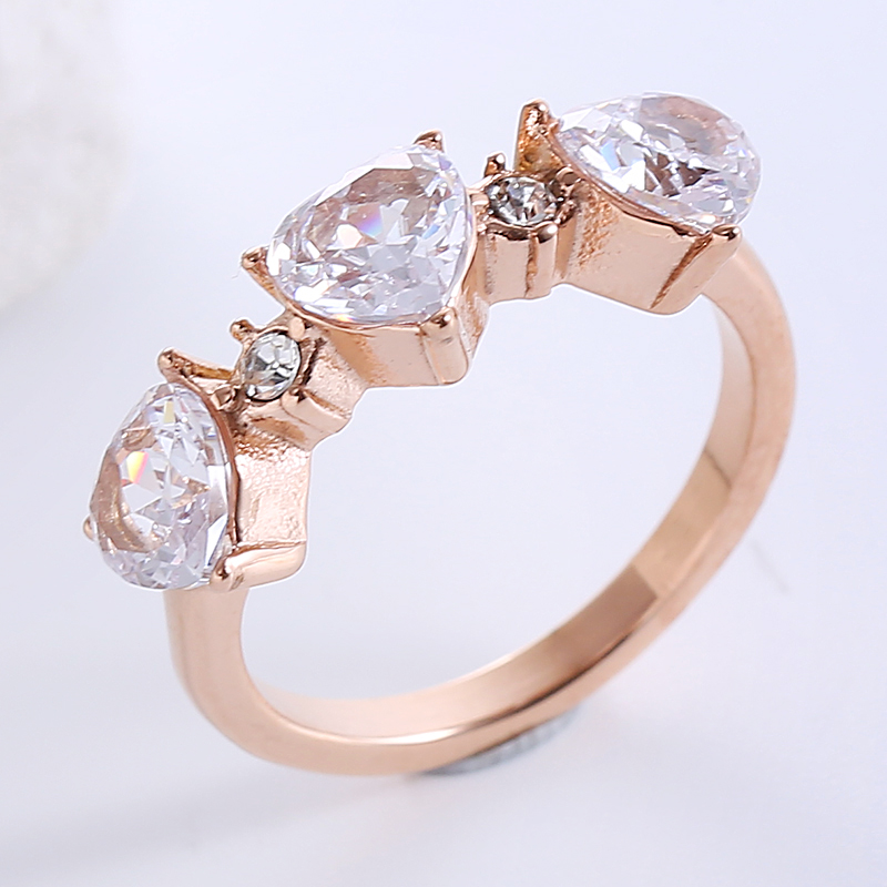 Romantic Classic Style Heart Shape Stainless Steel Plating Inlay Zircon 18k Gold Plated Rose Gold Plated Rings display picture 5