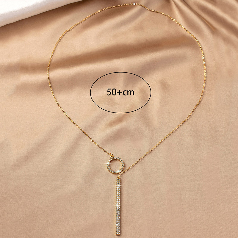 Vintage Style Geometric Solid Color Alloy Plating Women's Necklace display picture 1