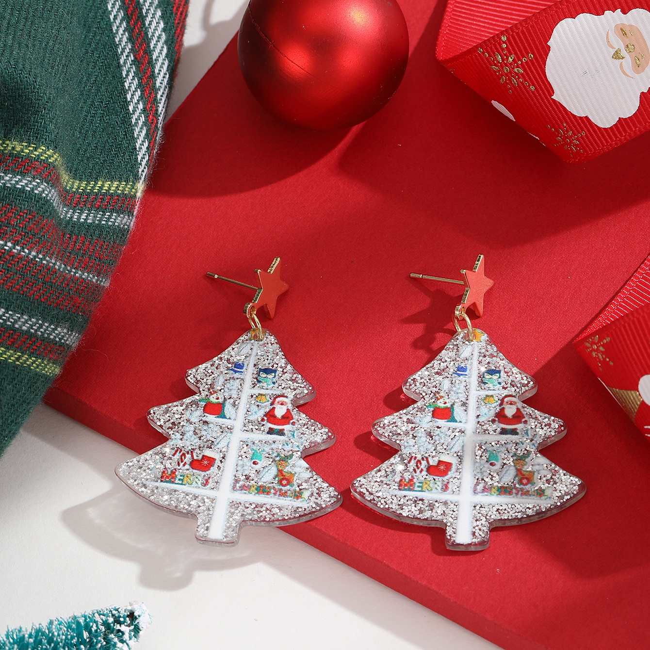 1 Pair Cute Christmas Tree Arylic Drop Earrings display picture 1