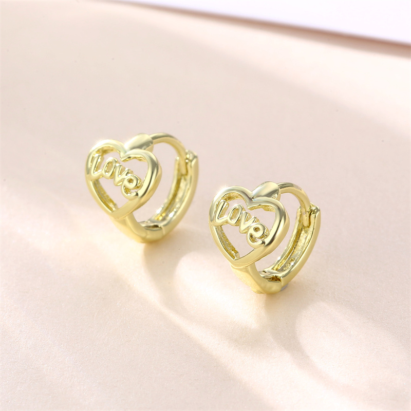 1 Pair Basic Retro Heart Shape Bow Knot Plating Copper Alloy Brass 14K Gold Plated Ear Studs display picture 3