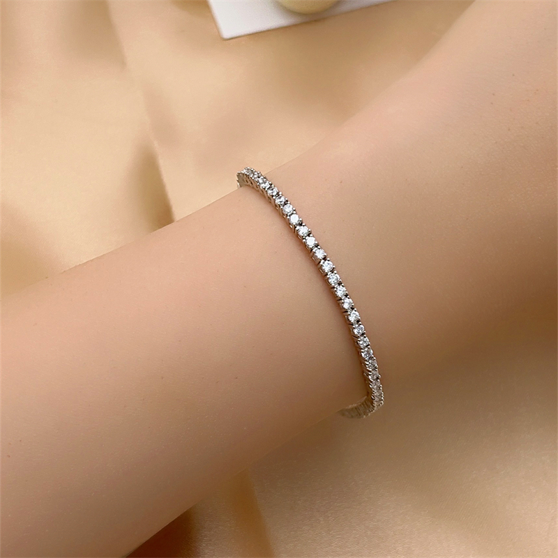 Hip-hop Vintage Style Simple Style Solid Color Copper Plating Inlay Gem Silver Plated Bracelets display picture 10