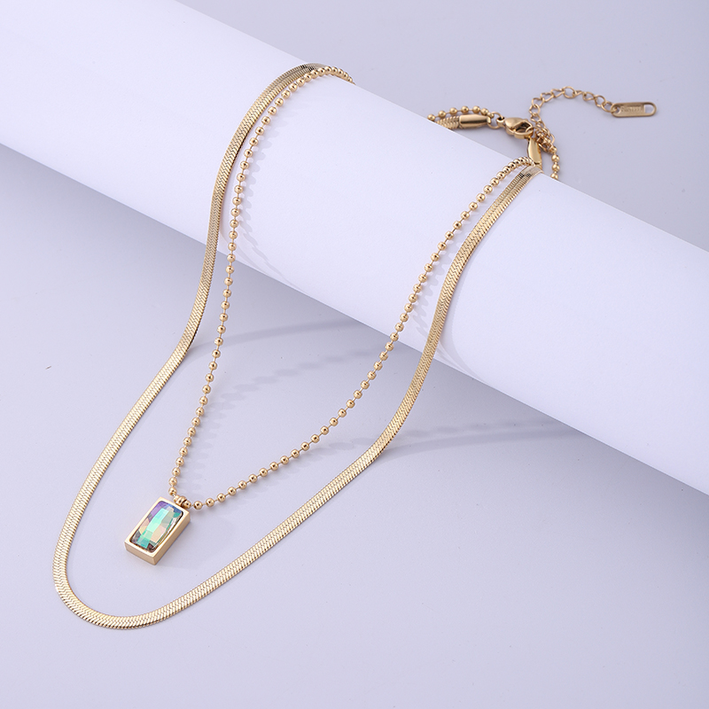 Vintage Style Rectangle Stainless Steel Plating Inlay Crystal 18k Gold Plated Pendant Necklace display picture 7