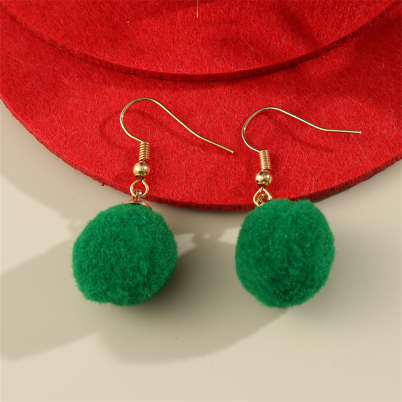 1 Pair Cute Hairball Knit Ear Hook display picture 14