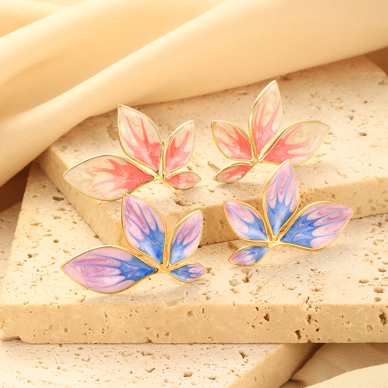 1 Pair Vintage Style Leaves Plating 304 Stainless Steel Ear Studs display picture 1