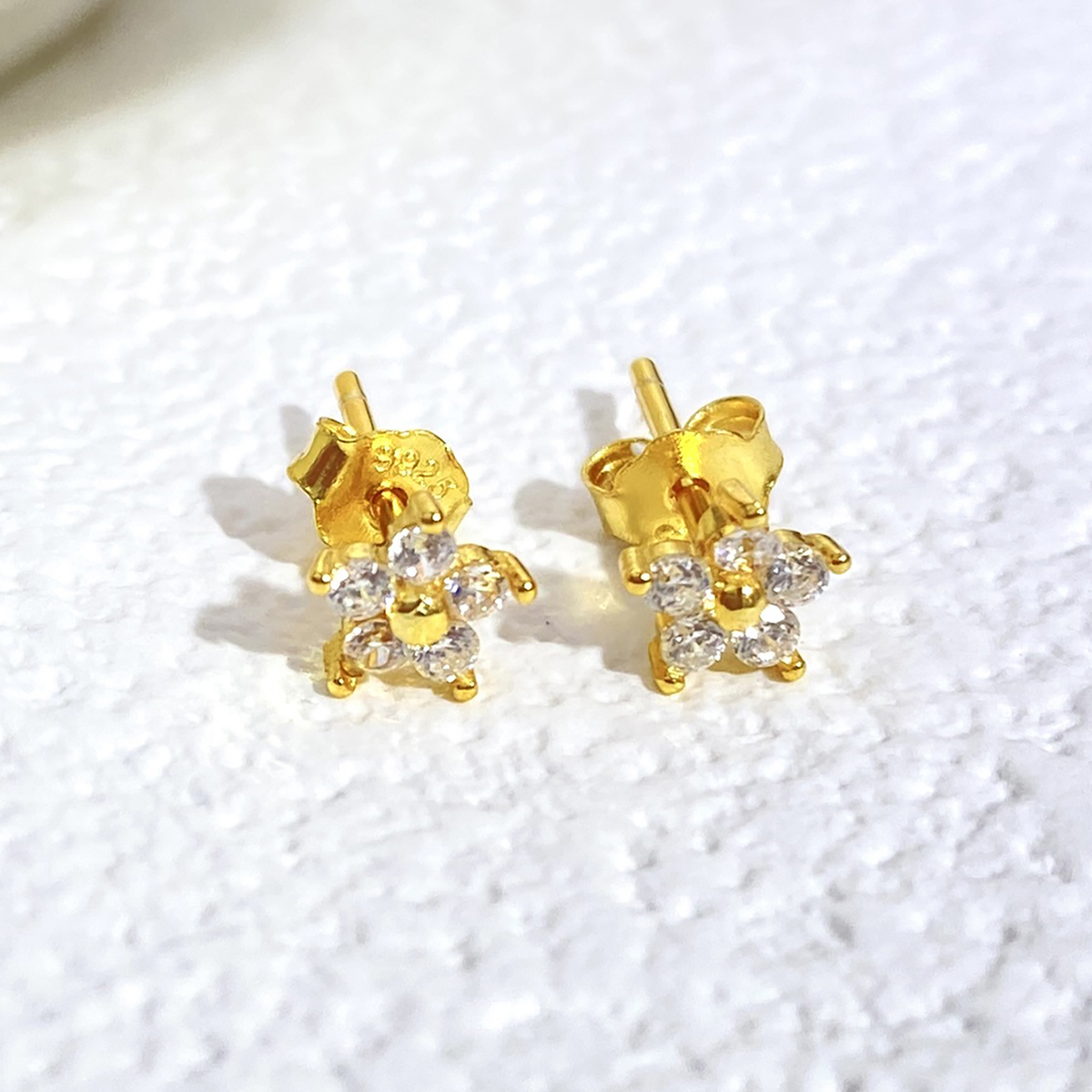 1 Pair Elegant Simple Style Star Plating Inlay Sterling Silver Zircon Gold Plated Ear Studs display picture 2