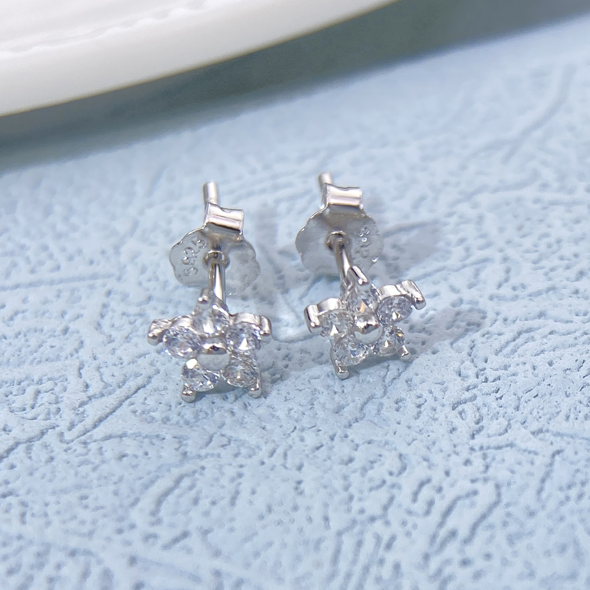 1 Pair Elegant Simple Style Star Plating Inlay Sterling Silver Zircon Gold Plated Ear Studs display picture 3